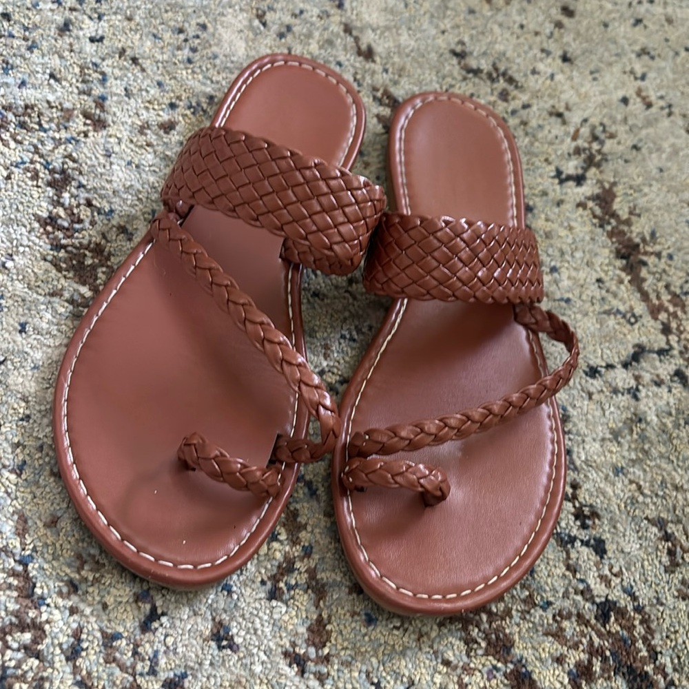 SHEIN brown sandals